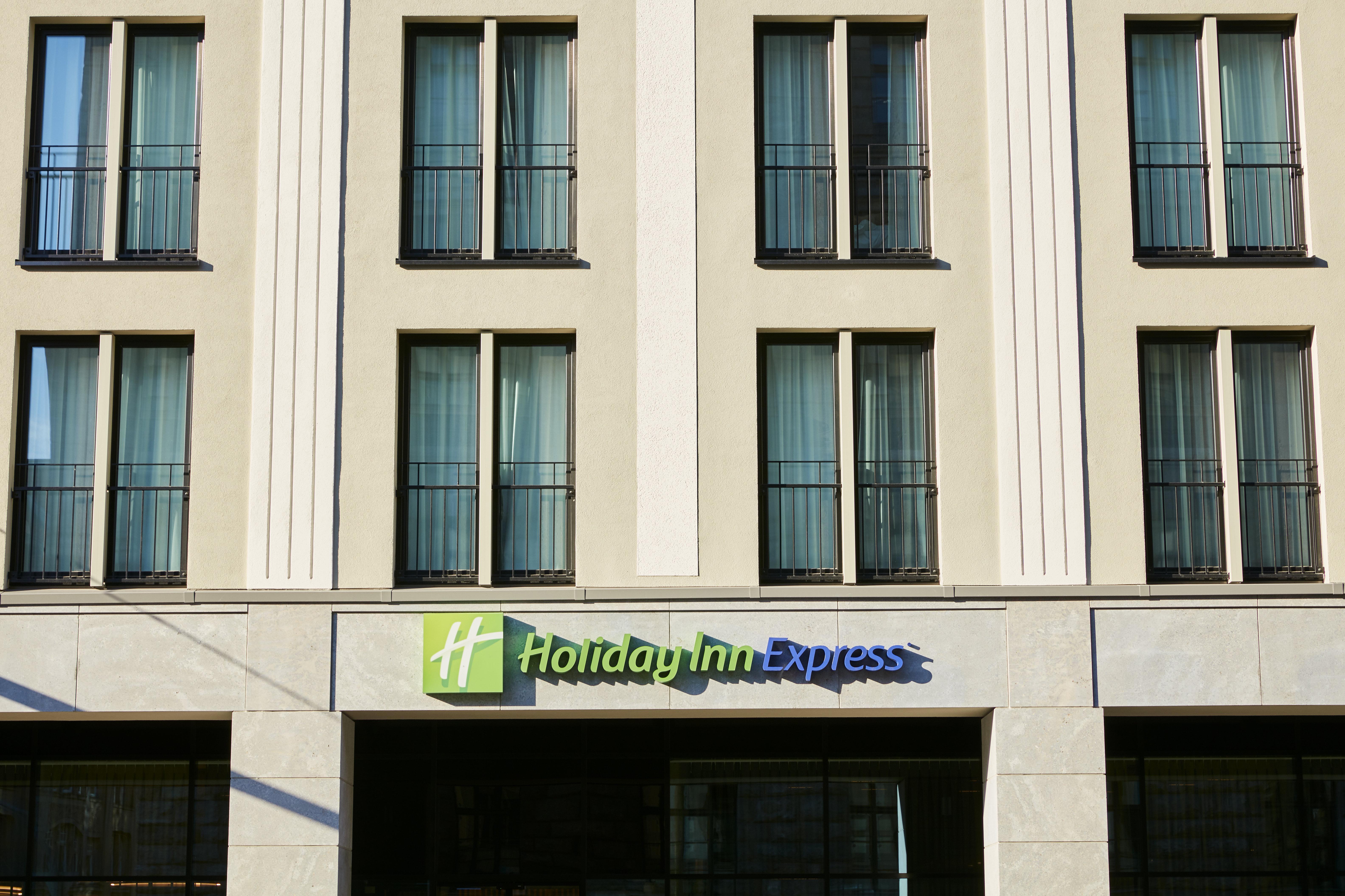 Holiday Inn Express - Berlin - Alexanderplatz, An Ihg Hotel Exterior photo