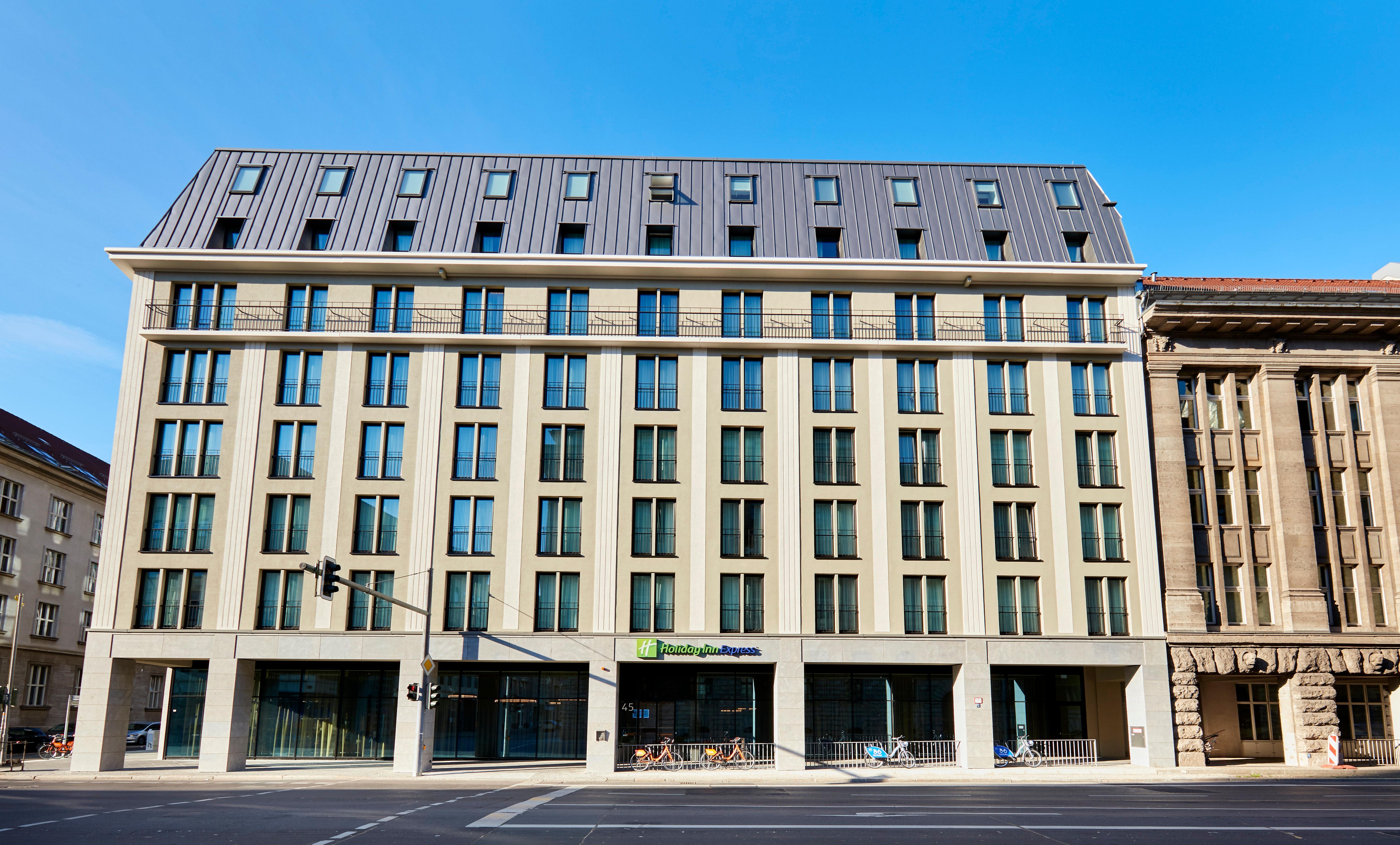 Holiday Inn Express - Berlin - Alexanderplatz, An Ihg Hotel Exterior photo