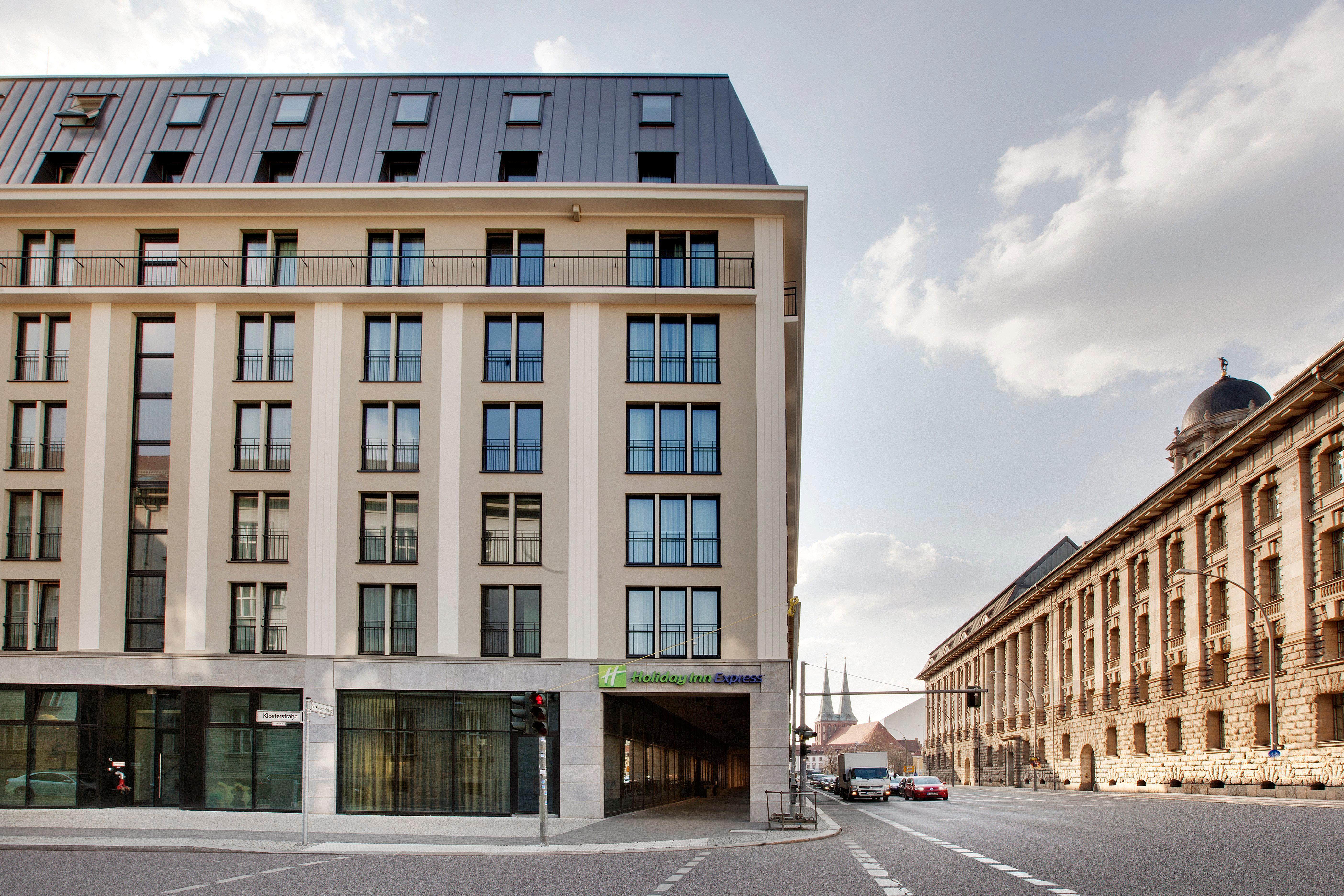 Holiday Inn Express - Berlin - Alexanderplatz, An Ihg Hotel Exterior photo